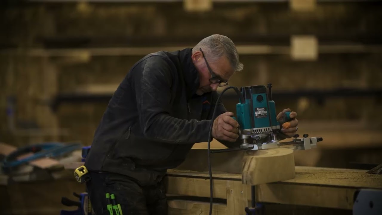 Ouvrir le lecteur video « Domaine_de_Kerguéhennec__les_coulisses_du_renouveau___Le_campanile__un_symbole_qui_s’élève_à_nouveau.youtube »